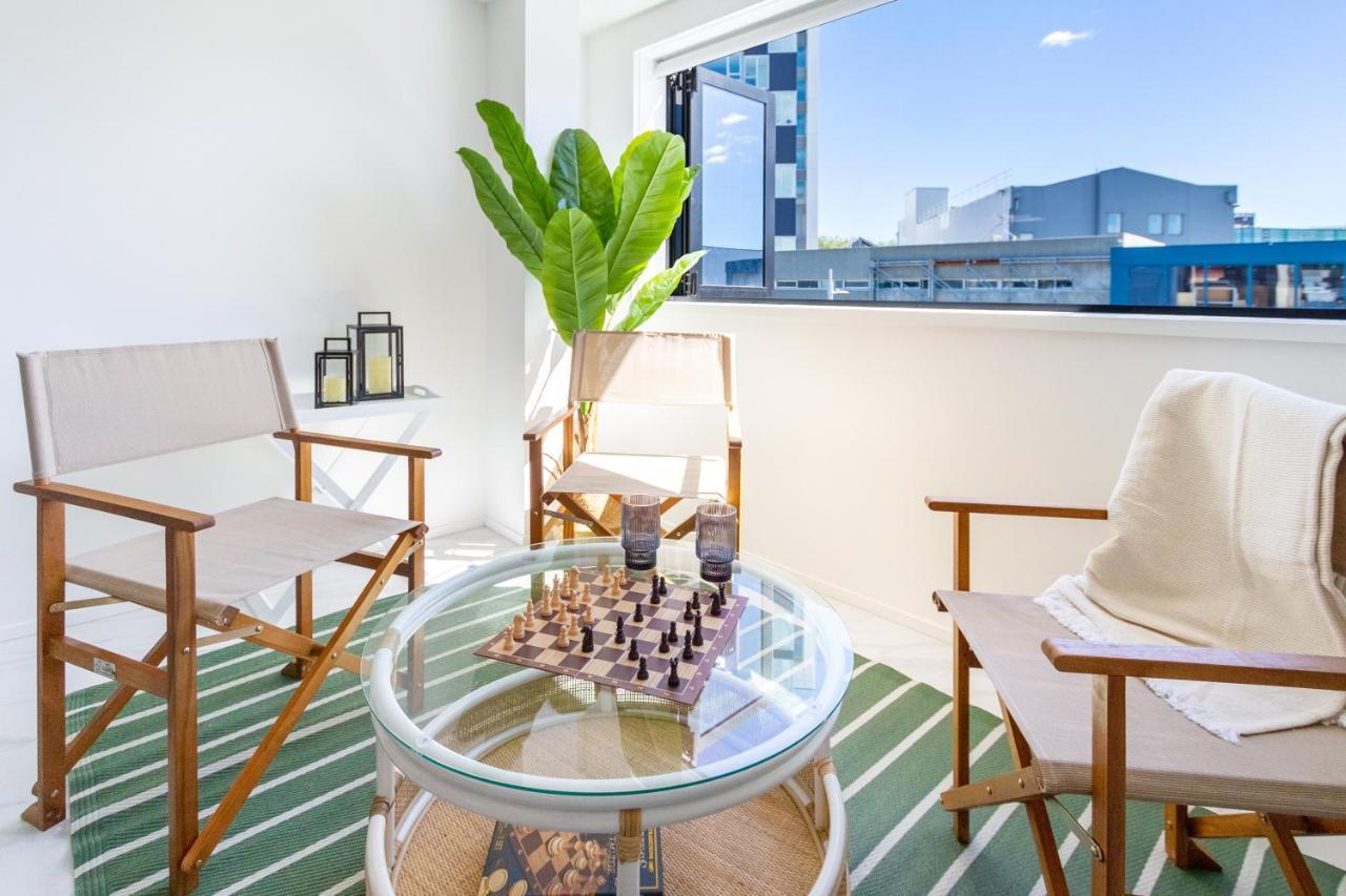 Central Sunny Perch 2 Bed 1 Bath Apartment Christchurch Exterior photo